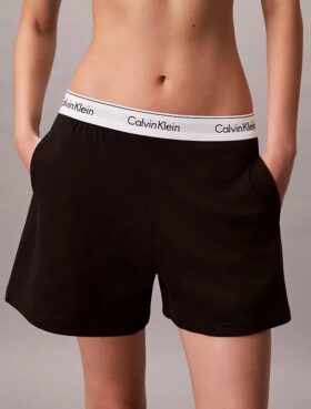 Ikoniske bomullsfrotté-soveshorts