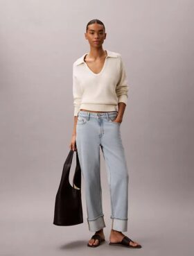 Jeans med høy midje og rett ben Jeans med høy midje og rett ben