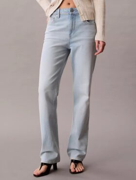 Jeans med høy midje og rett ben Jeans med høy midje og rett ben
