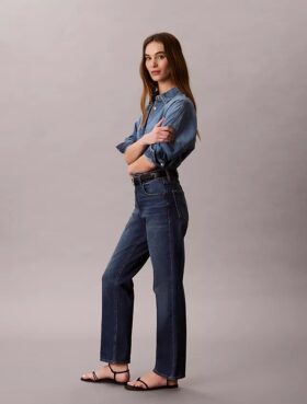 Jeans med høy midje og rett ben Jeans med høy midje og rett ben