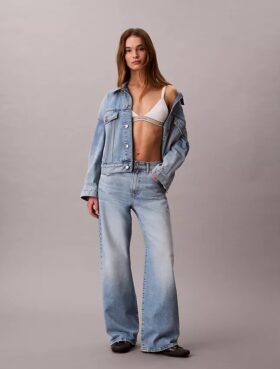 Jeans med vid benvidde