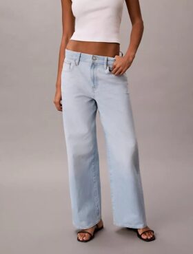 Jeans med vid benvidde