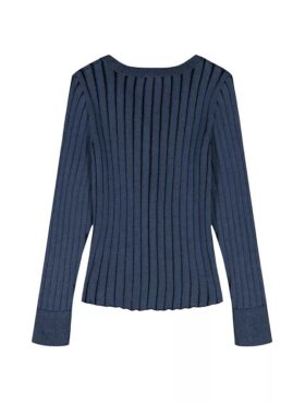 Jenter vid ribbestrikket, slank cardigan