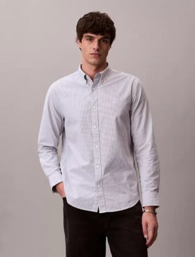 Klassisk Oxford-skjorte i Cotton Stretch med striper og knapper