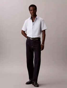 Klassisk skjorte i Cotton Stretch med knapper